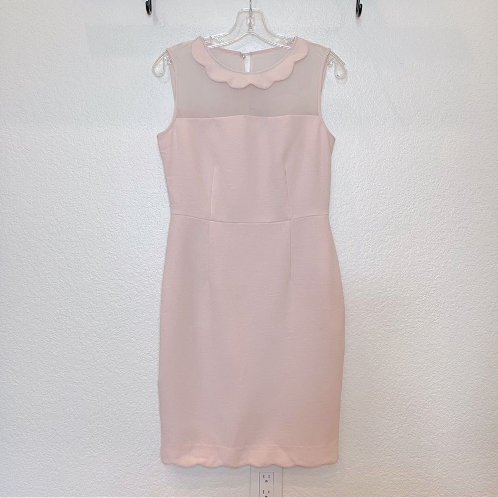 Karl Lagerfeld Paris Scallop Hem and Collar Sheath Dress in Blush Pink size 4